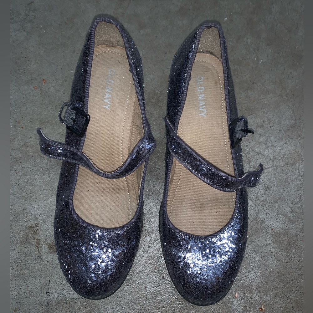 Old Navy Silver Sparkly Mary Jane Heels